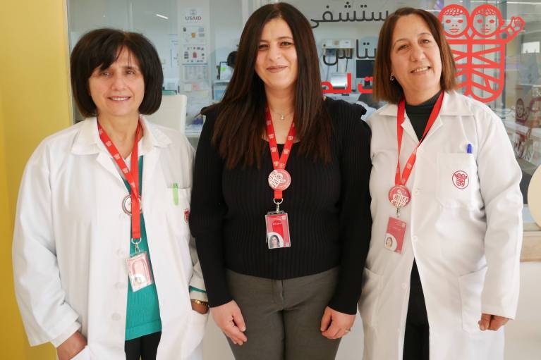 Im Caritas Baby Hospital tragen Frauen die Verantwortung Die Leitungsteam des Caritas Baby Hospitals