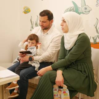 Bilder von Imad in der Kinderklinik: Bilder von Imad in der Kinderklinik: